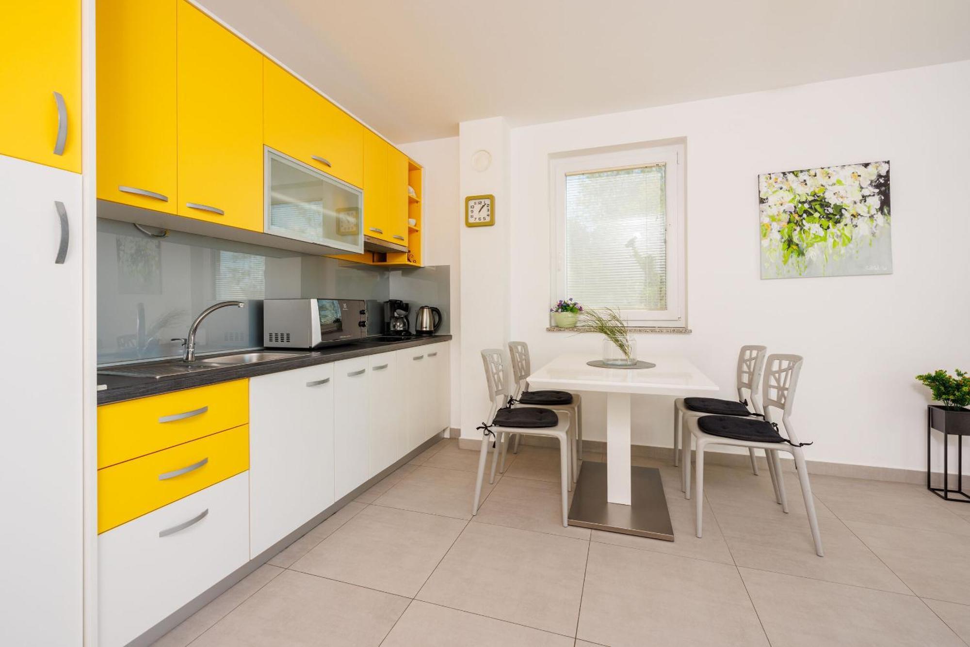 Apartments Petak Novi Dramalj Esterno foto